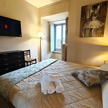 Out Finish Ortensia Apartment