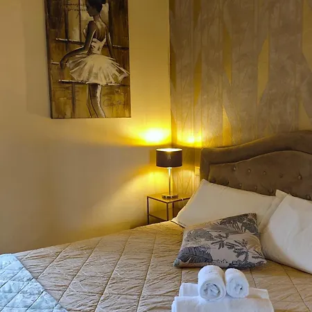 Out Finish Ortensia * Turín